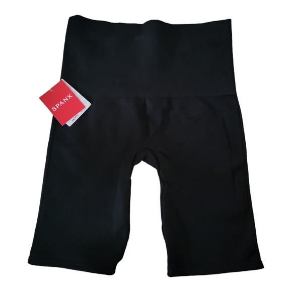 NWT Spanx Lamn Biker Short Very Black #50180R / Shapewear/ Athleticwear - Picture 4 of 9